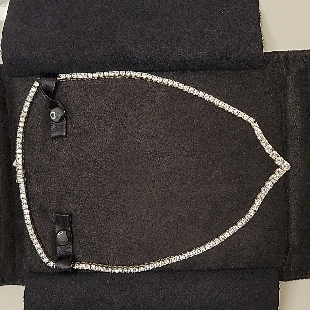 Elegant Silver Necklace - Picture 7 of 14